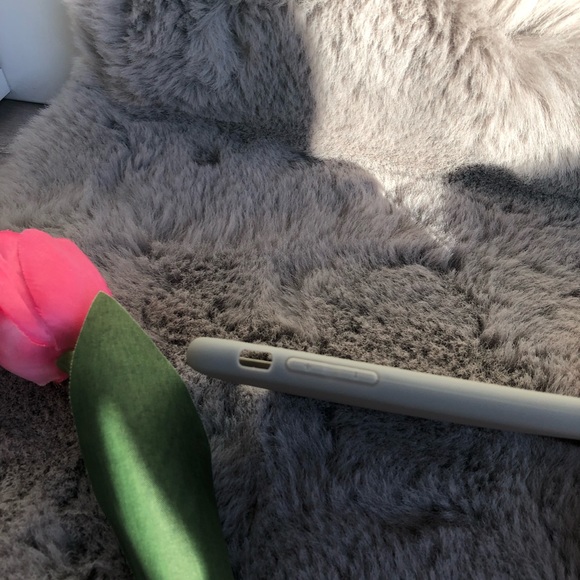 IPHONE 8/7 PHONE CASE - Picture 3 of 3